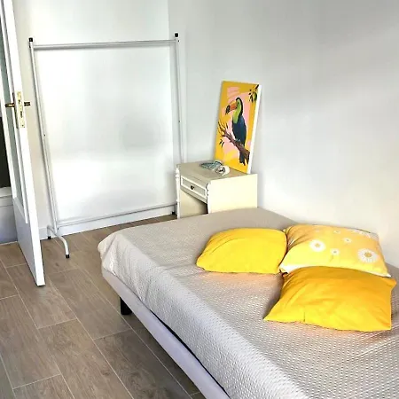 Appartement Cc Palace With Pool Meta