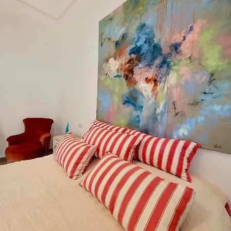 Donna Rebecca Apartment