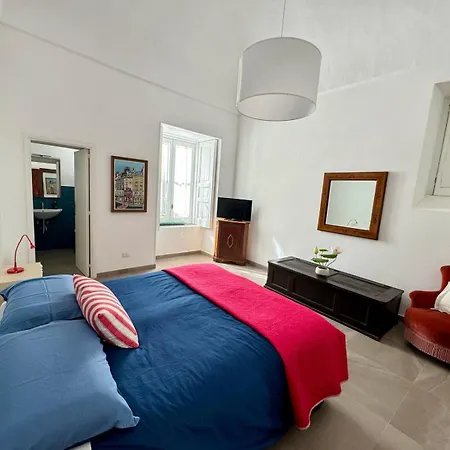 Donna Rebecca Apartment *